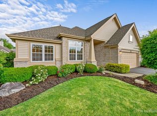 530 Bunker Hill Ct, Mundelein, IL 60060