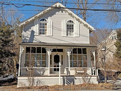 696 Oak Tree Road, Palisades, NY, 10964