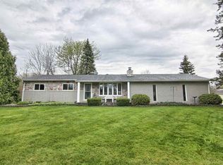 8200 31 Mile Rd, Washington, MI 48095