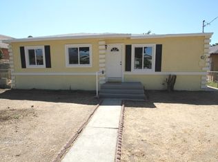 818 W 10th St, Pomona, CA 91766