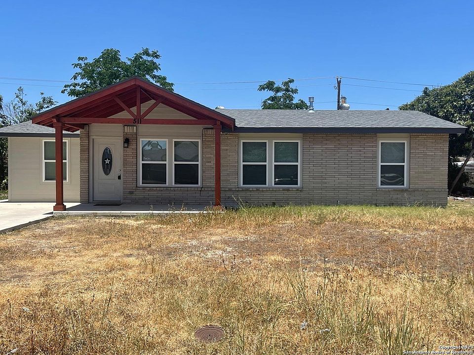 1st image of 511 Pinewood Ln