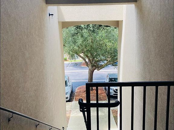 4th image of 5151 Playpen Dr Unit 12