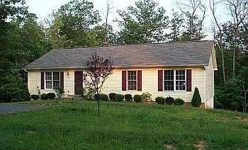 1st image of 1059 Woodland Ave