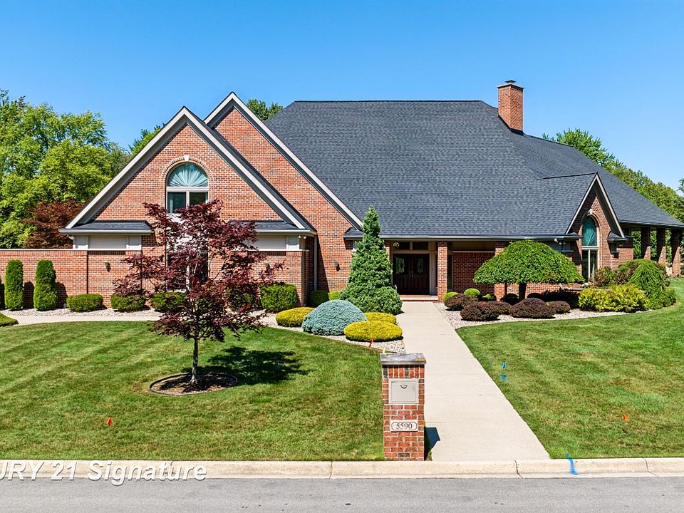 1st image of 5590 Pine Gate Dr