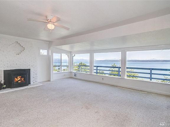2nd image of 959 S East Camano Dr