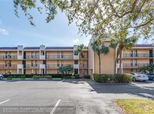 5819 Coral Lake Dr #207, Margate, FL 33063