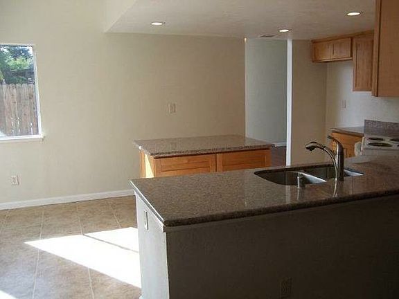 5th image of 6420 Welch Ave