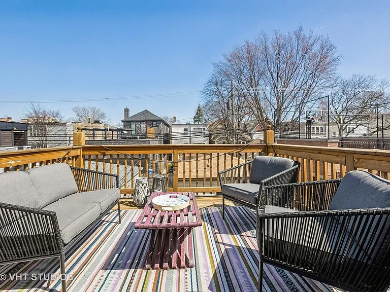 3745 N Oakley Ave #2 — Photo 10