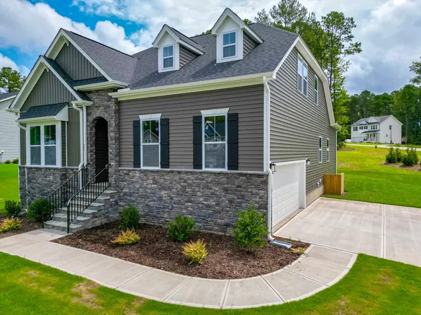 403 Duncan Creek Rd, Lillington, NC 27546