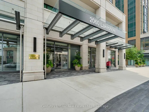 2060 Lakeshore Rd #802, Burlington, ON L7R 0G2