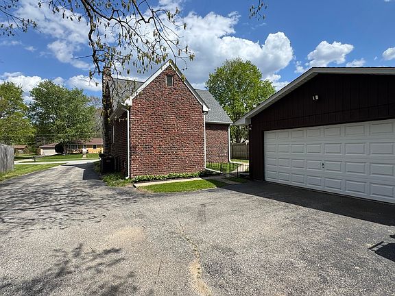 5th image of 424 Yanke Rd