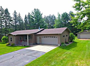 8230 Arbor Ln, Wisconsin Rapids, WI 54494