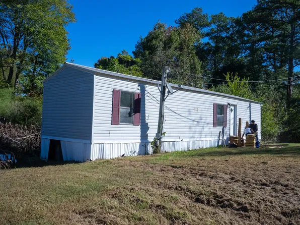 151 Valley Point Dr, Dalton, GA 30721