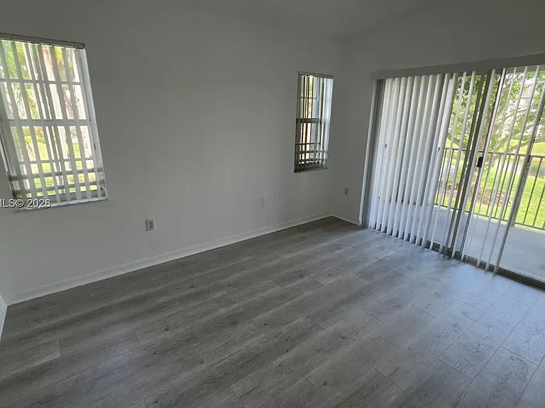 4500 NW 107th Ave #2019 — Photo 2