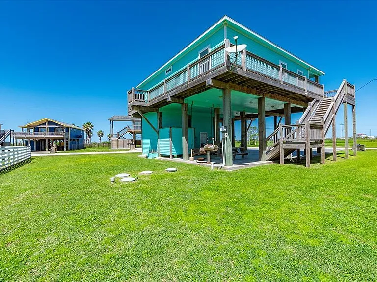 987 Surf Rd — Photo 37