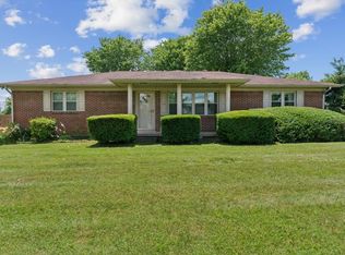 45 Long Creek Rd, Lafayette, TN 37083