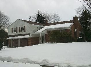 293 Pheasant Dr, Huntingdon Valley, PA 19006