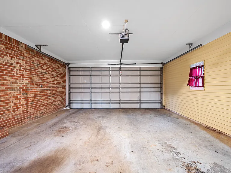 3076 Speicher Cir — Photo 28