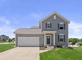 2518 Marie Cir, Waukesha, WI 53189
