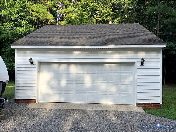 3rd image of 18430 Taylors Creek Rd