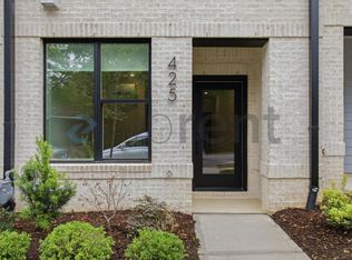 425 S Walker St, Cary, NC 27511