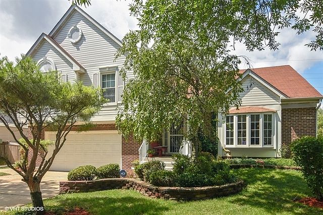 1st image of 834 Heritage Dr