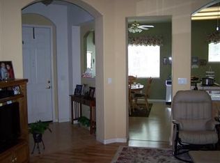 393 Cindy Dr, Ripon, CA 95366