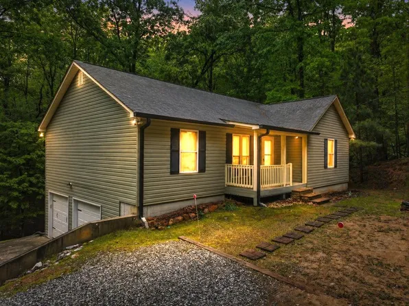 165 Pelican Dr, Ellijay, GA 30540