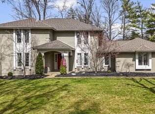 623 Kenilworth Ln, Ballwin, MO 63011