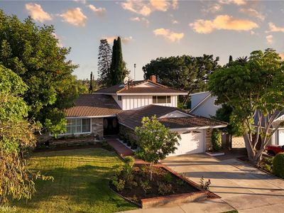 25182 Vespucci Rd, Laguna Hills, CA, 92653