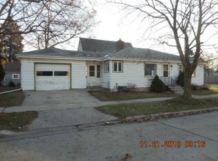 1203 Victory St, Two Rivers, WI 54241