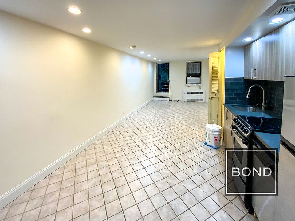 1st image of 330 E 93rd St #D1