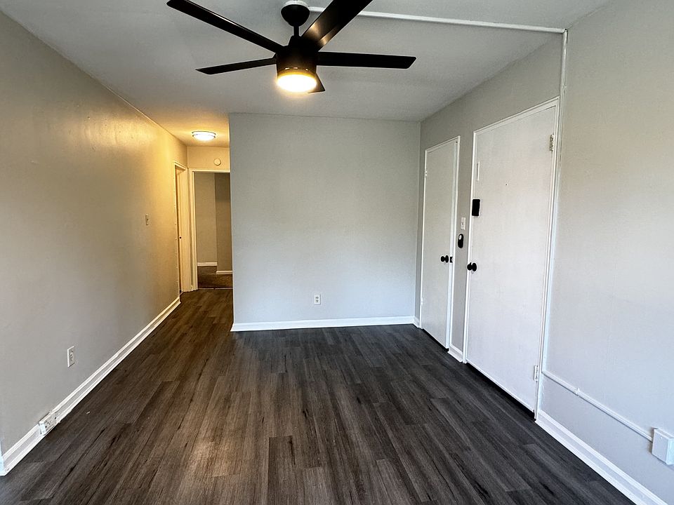 2nd image of 697-701 Greenwood Ave #17448659