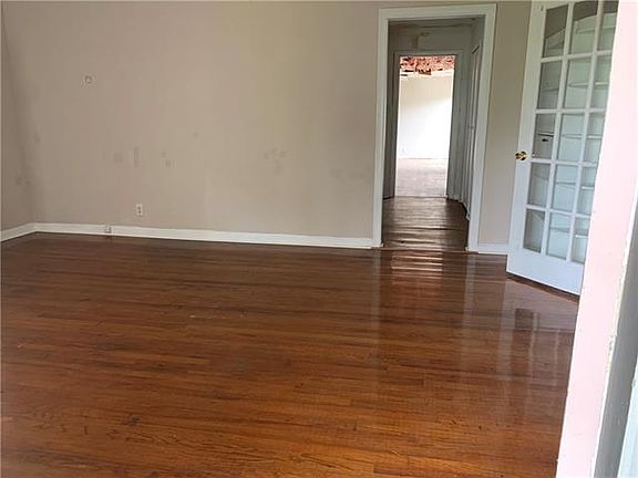 4th image of 314 Bruson St
