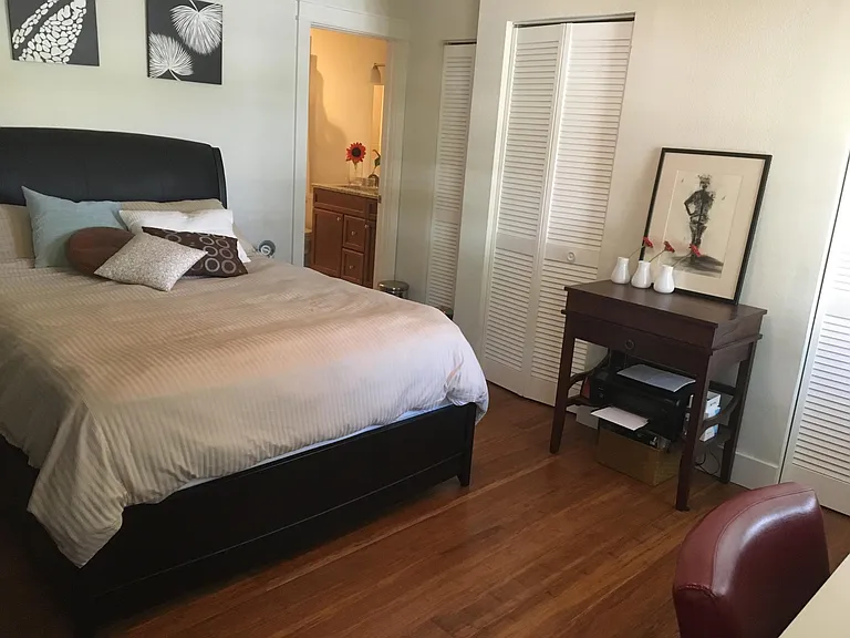 1812 Watrous Ave #B — Photo 13