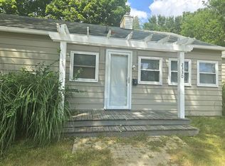 2330 Rural St, Rockford, IL 61107