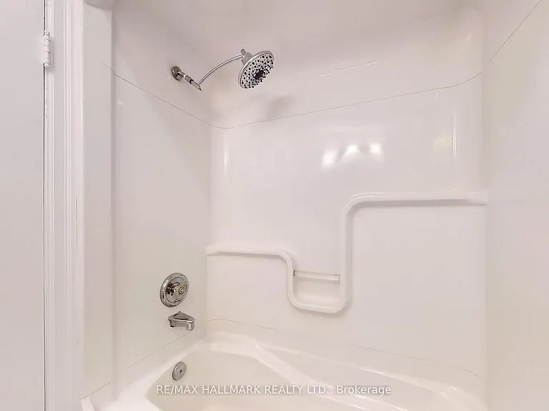 55 Banff Rd — Photo 21