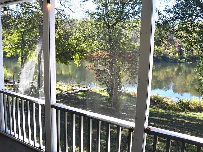 1416 Lake Emory Rd — Photo 2