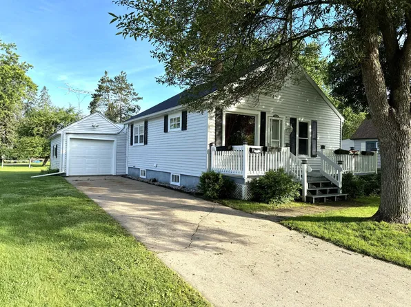 1310 Arctic St, Antigo, WI 54409