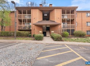 113 Turtle Creek Rd APT 6, Charlottesville, VA 22901