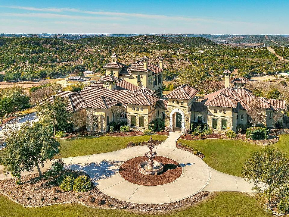 1st image of 145 Estancia Ln