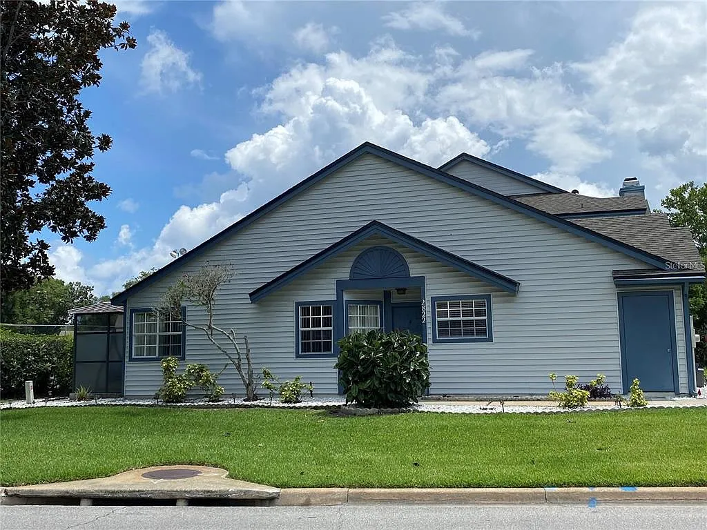 2 bed, 2.0 bath, 1140 sqft, $1,895 — Photo 1