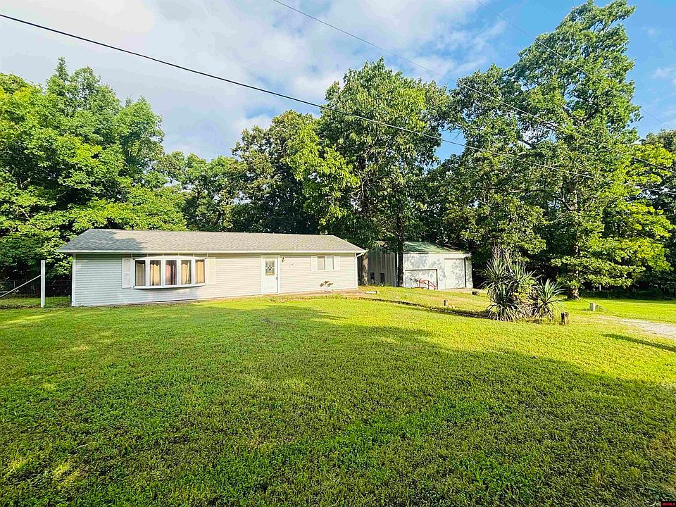 1st image of 158 Thompson Cir