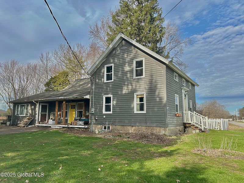 3rd image of 2221 Hickory Hill Road