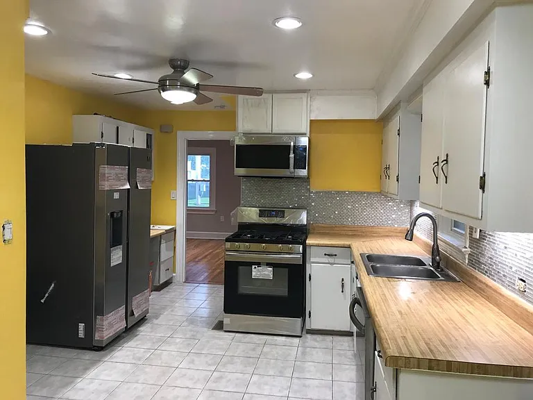 102 W Oates Ave — Photo 2