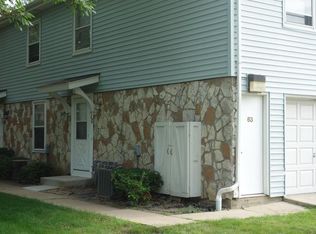 310 Creekside Dr #310, Vernon Hills, IL 60061