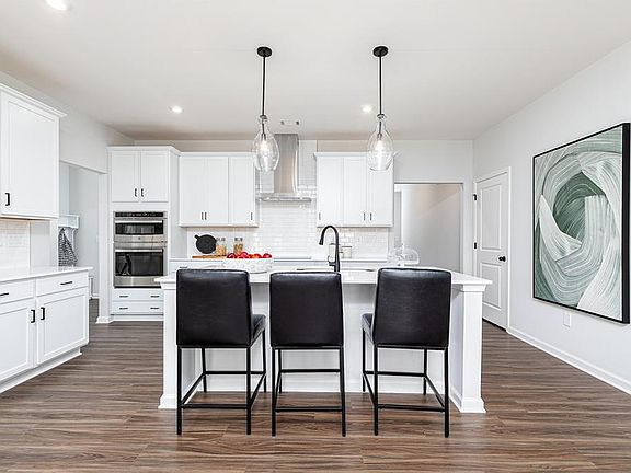 7th image of this home