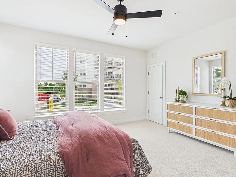 6922 Cosby Village Ter — Photo 16