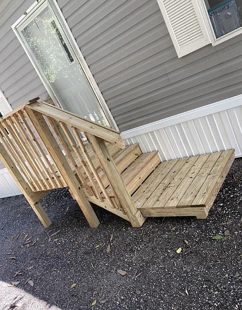 2nd image of 4421 Elwood Rd