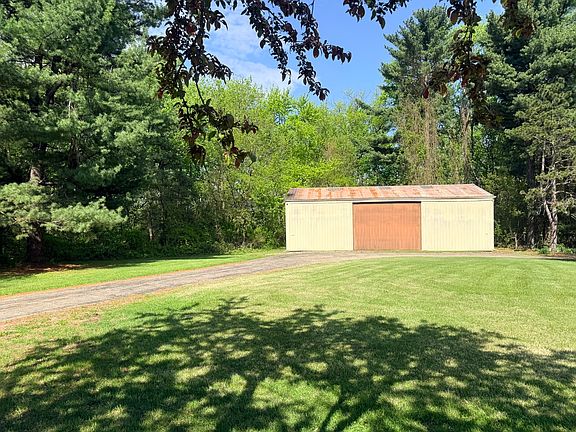5th image of 1355 Sublette Rd